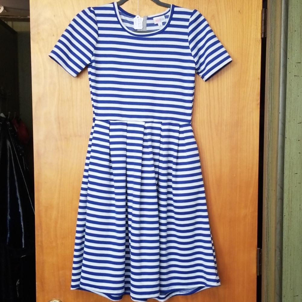 Lularoe Amelia dress